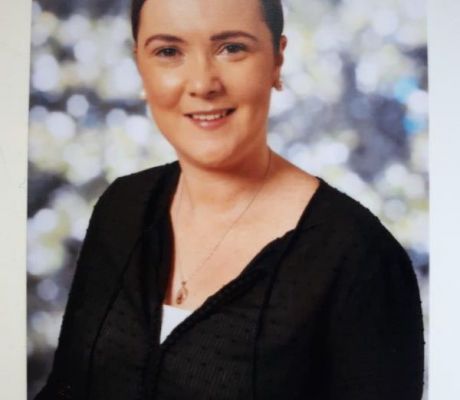 Múinteoir Charmaine